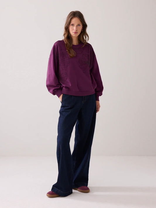 Summum Oversized Hand Embroidered Sweatshirt