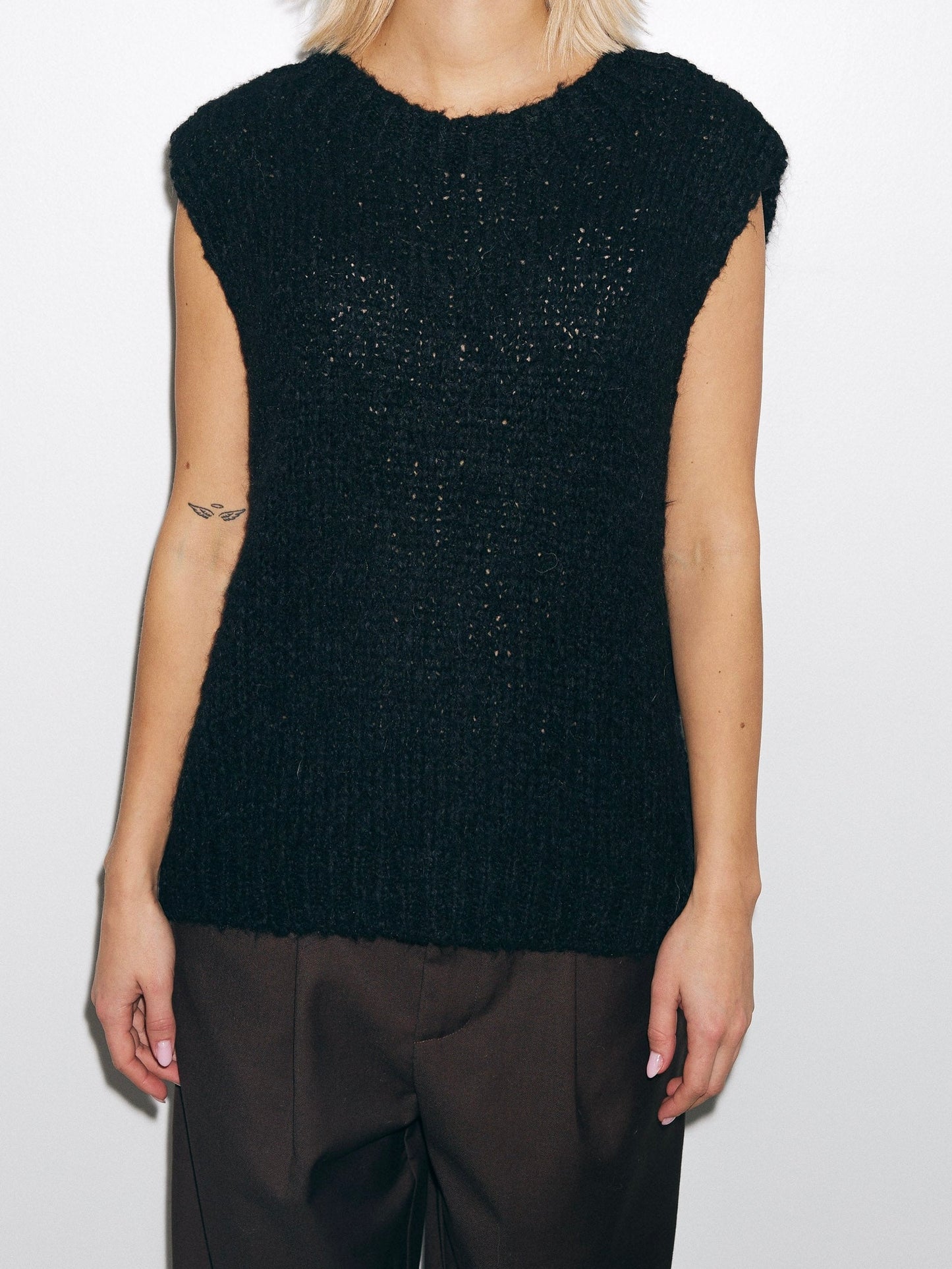 Noella Kala Knit Vest-Black