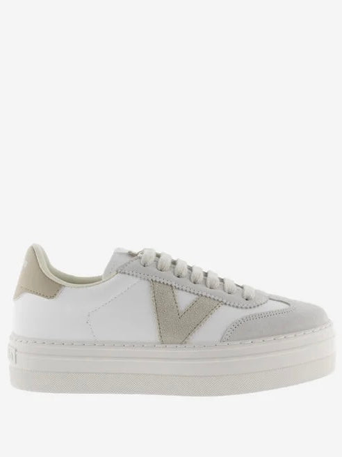 Victoria Barcelona Cyclist Hielo