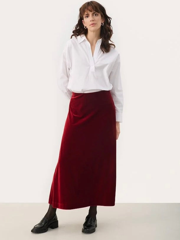 Part Two Meya Velour Skirt Red – Sacs of Ashbourne
