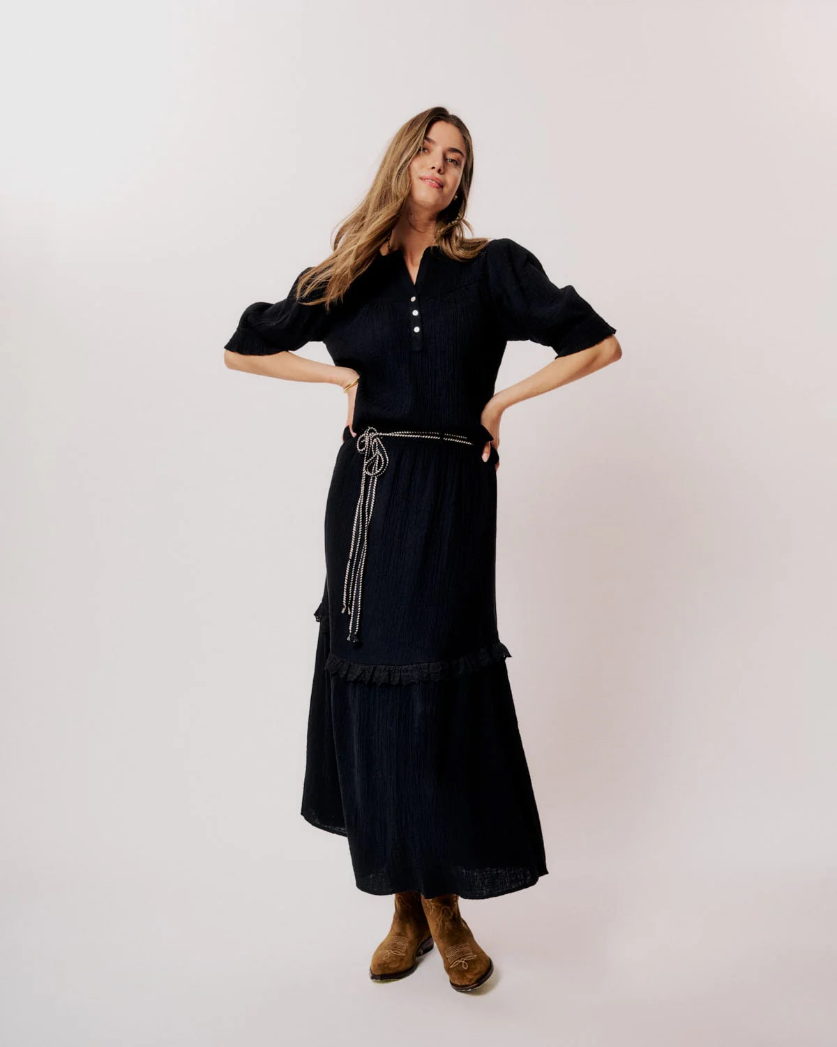 Moliin Bailey Skirt- Black