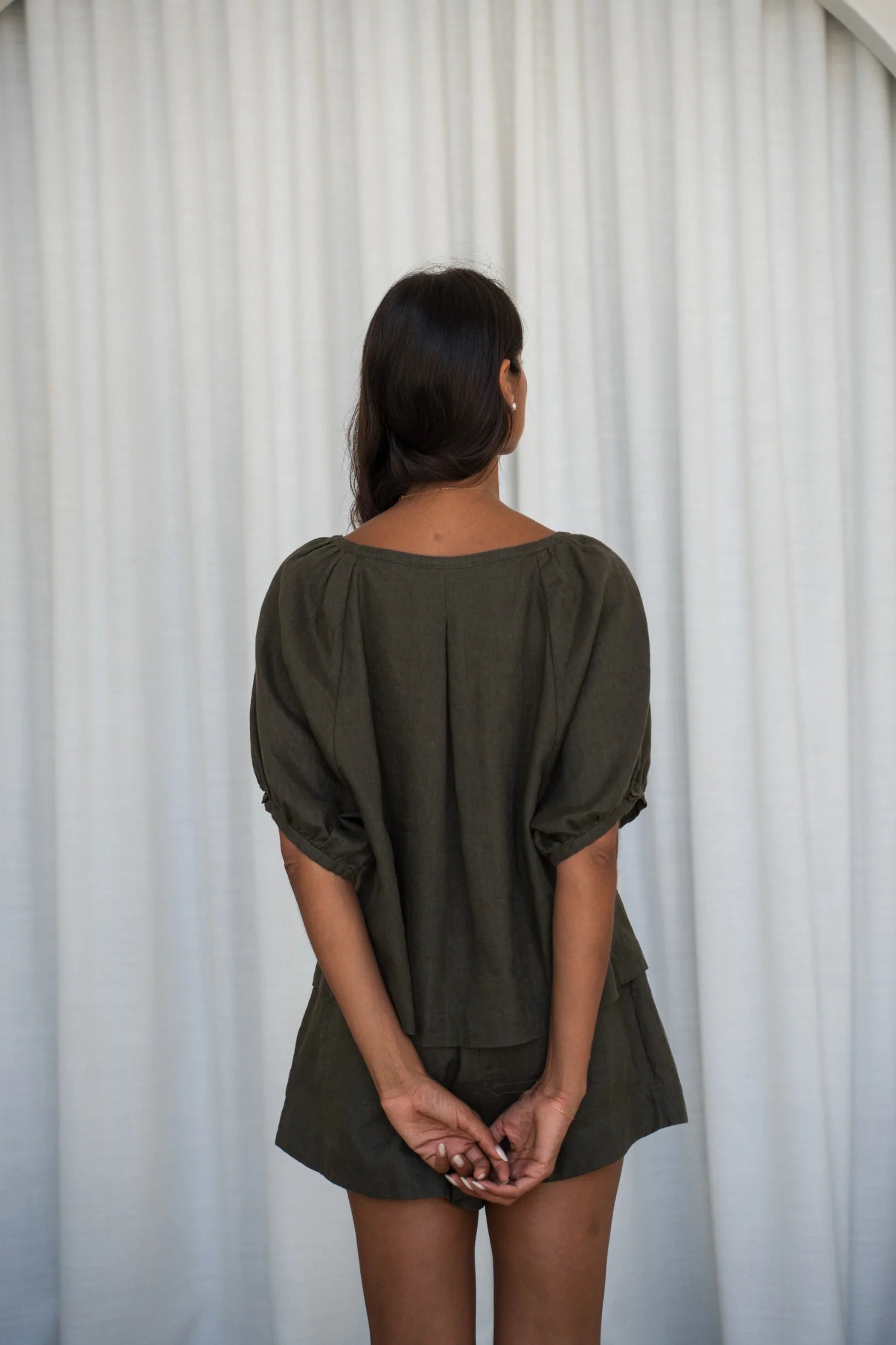 Lilly Pilly Pia Linen Top-Khaki