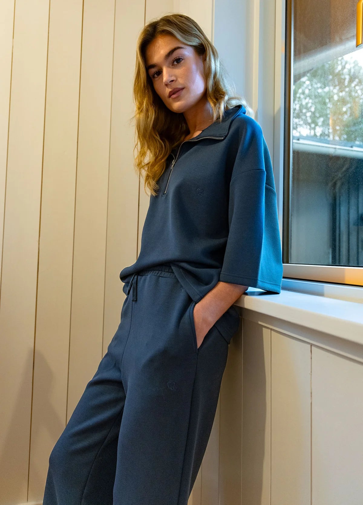 CC Heart Billie Zip Tee-Navy