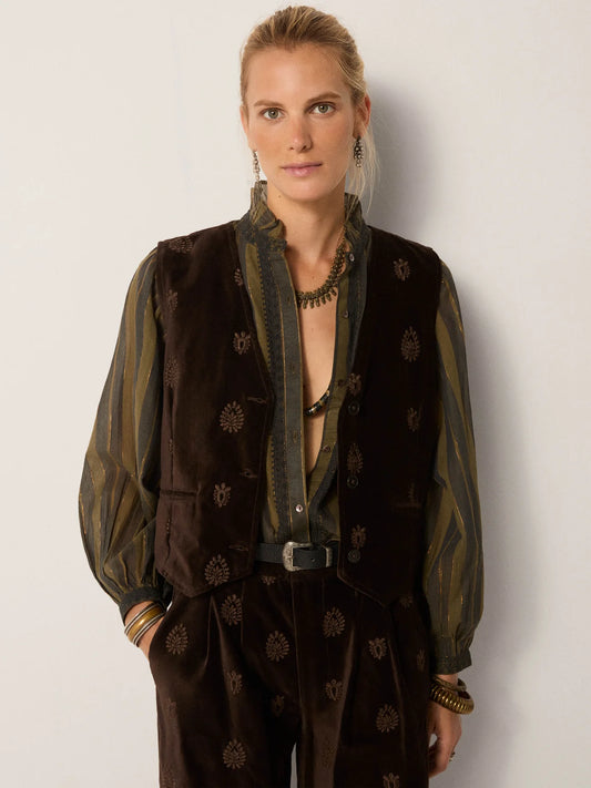 Maison Hotel Kafka Vest-Macchiato