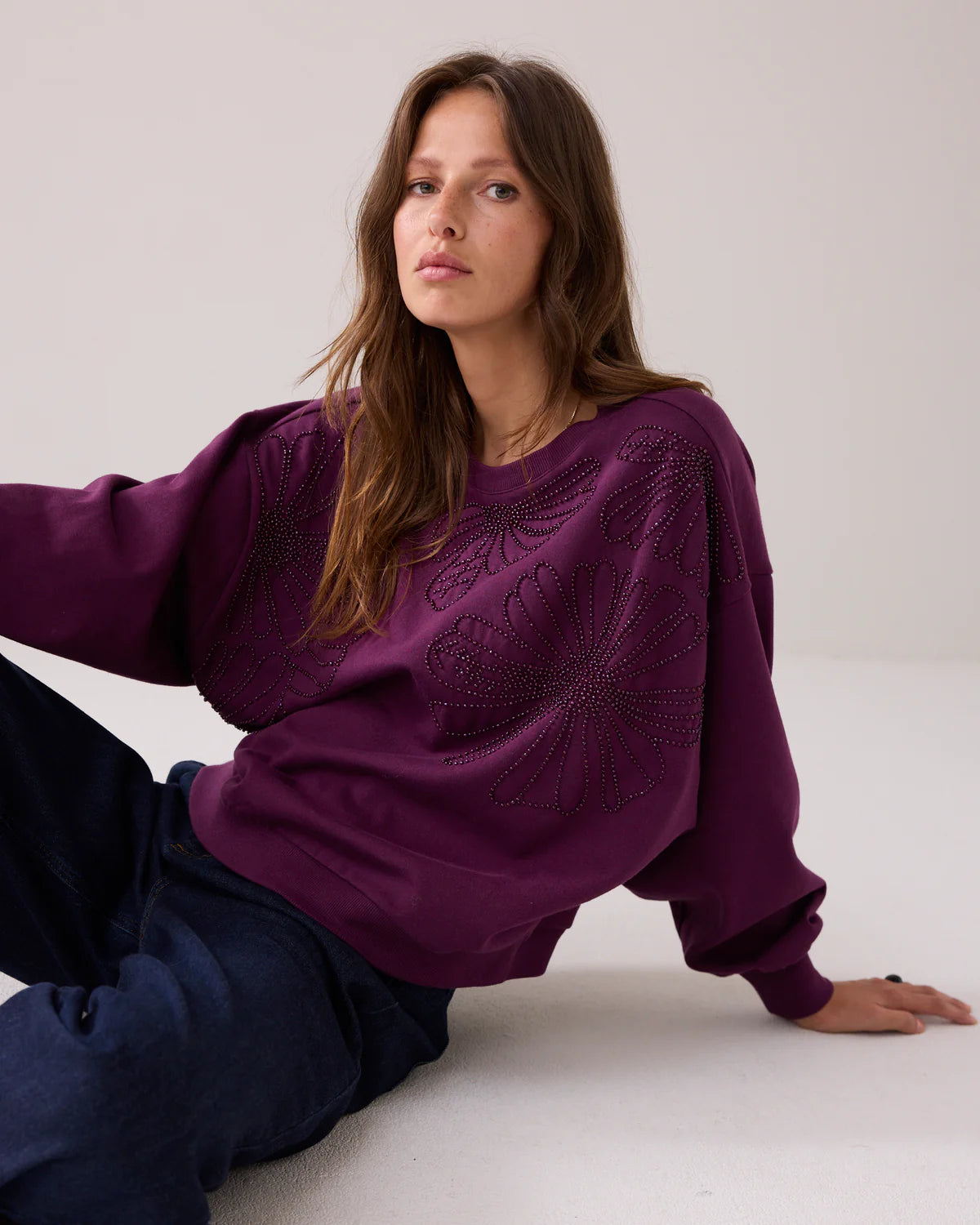 Summum Oversized Hand Embroidered Sweatshirt