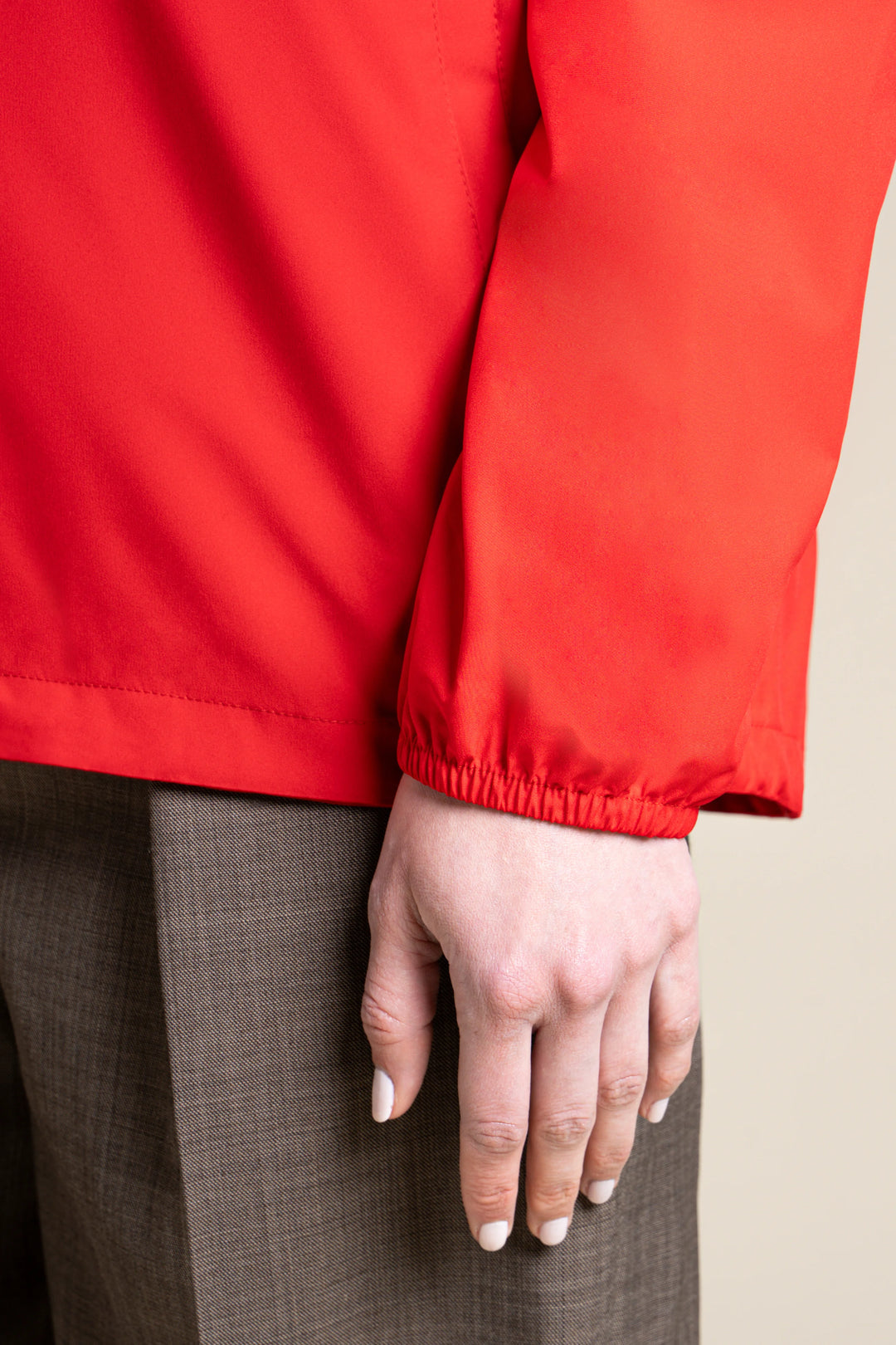 Flotte Passy Short Raincoat-Red