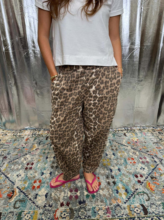 Black Colour Abbie Barrel Pant-Leo