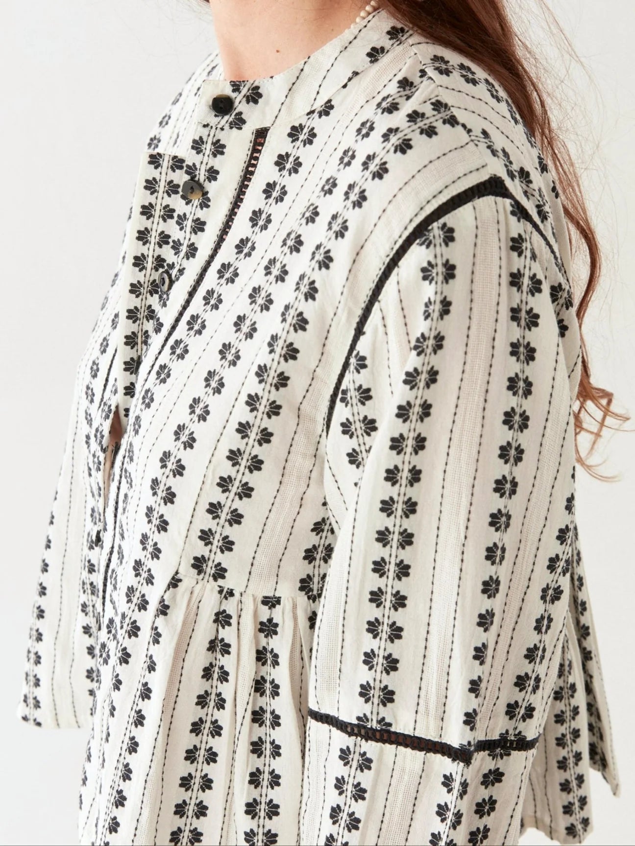 Maison Hotel Consuelito Blouse-Pearl Jam