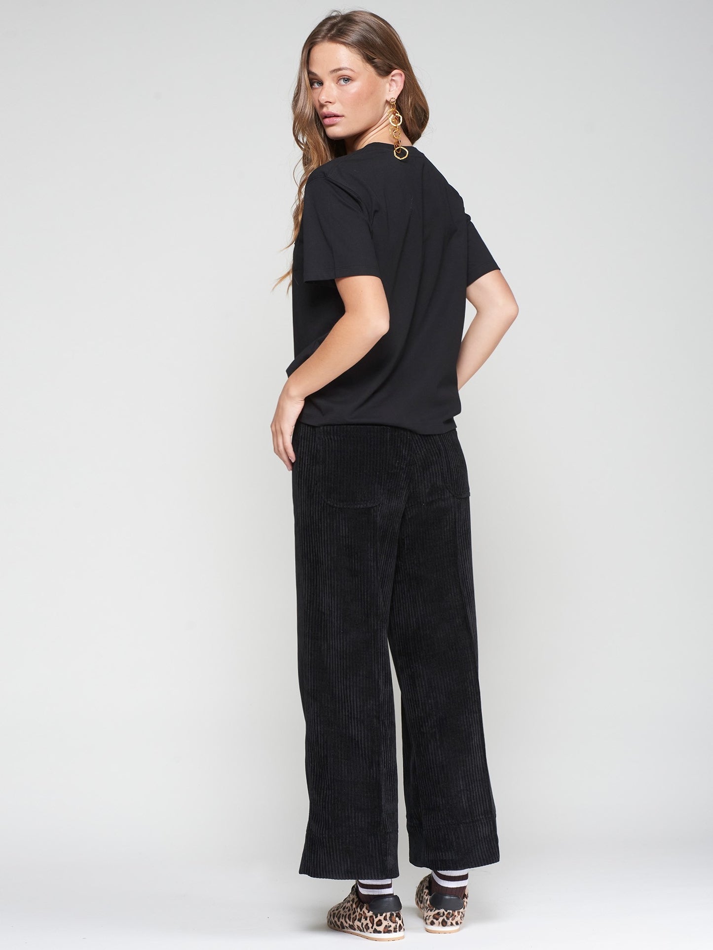 Vilagallo Black Bettina Corduroy trousers