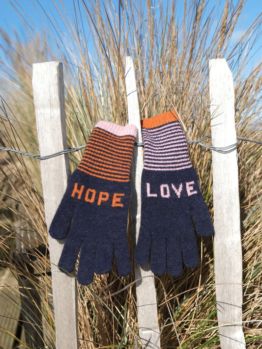 Quinton+Chadwick Love + Hope Gloves- Autumn Berry