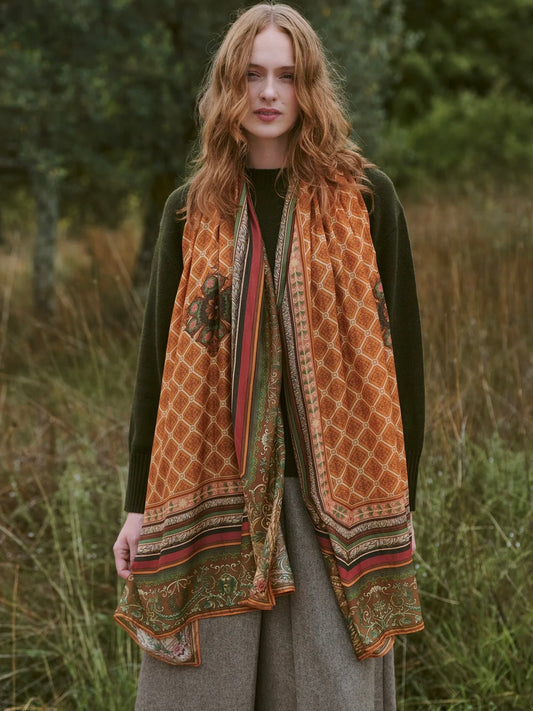 One Hundred Stars Amulet Gold Scarf