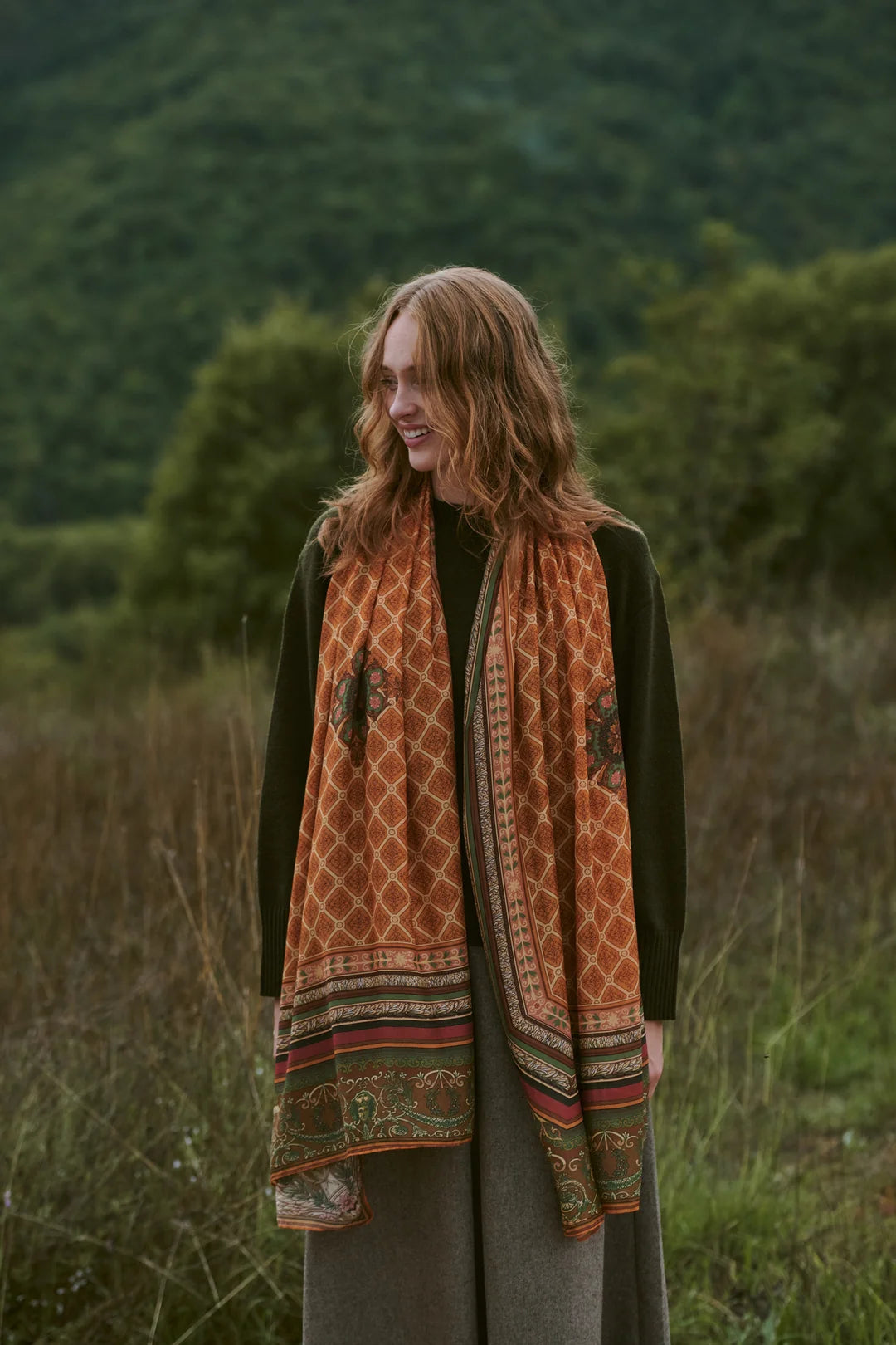One Hundred Stars Amulet Gold Scarf