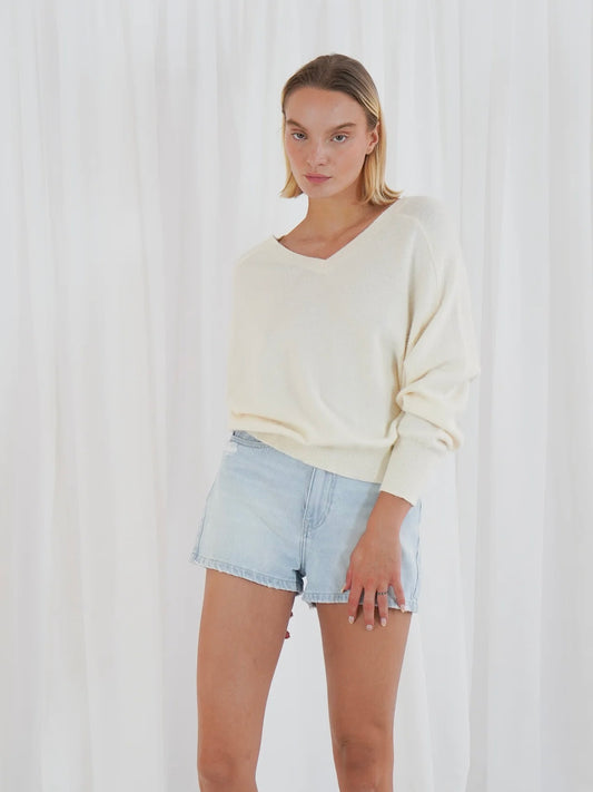 TWNS Salida V Neck Sweater-Off White