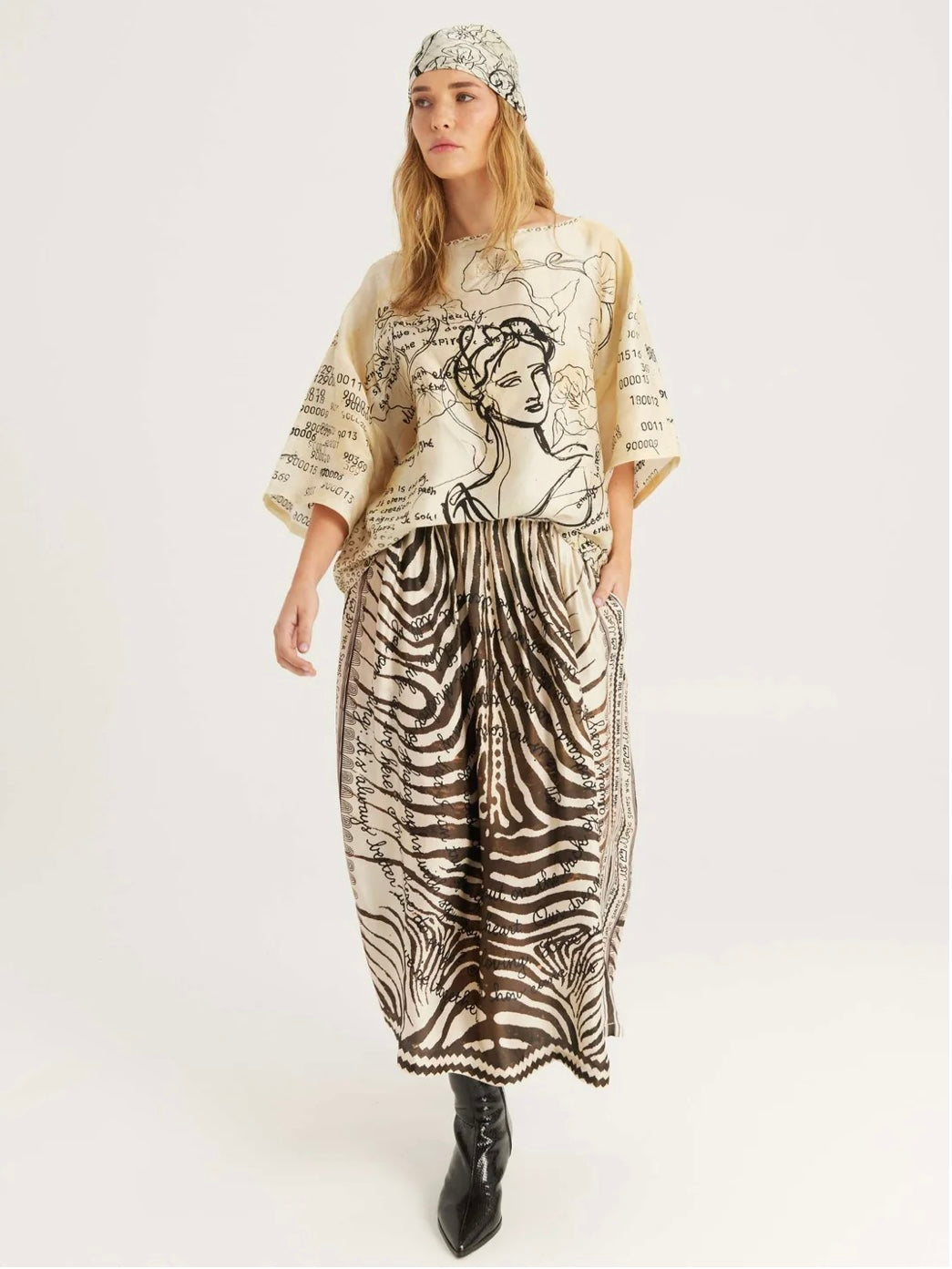 Me369 Vanessa Midi Skirt-Noir Muse