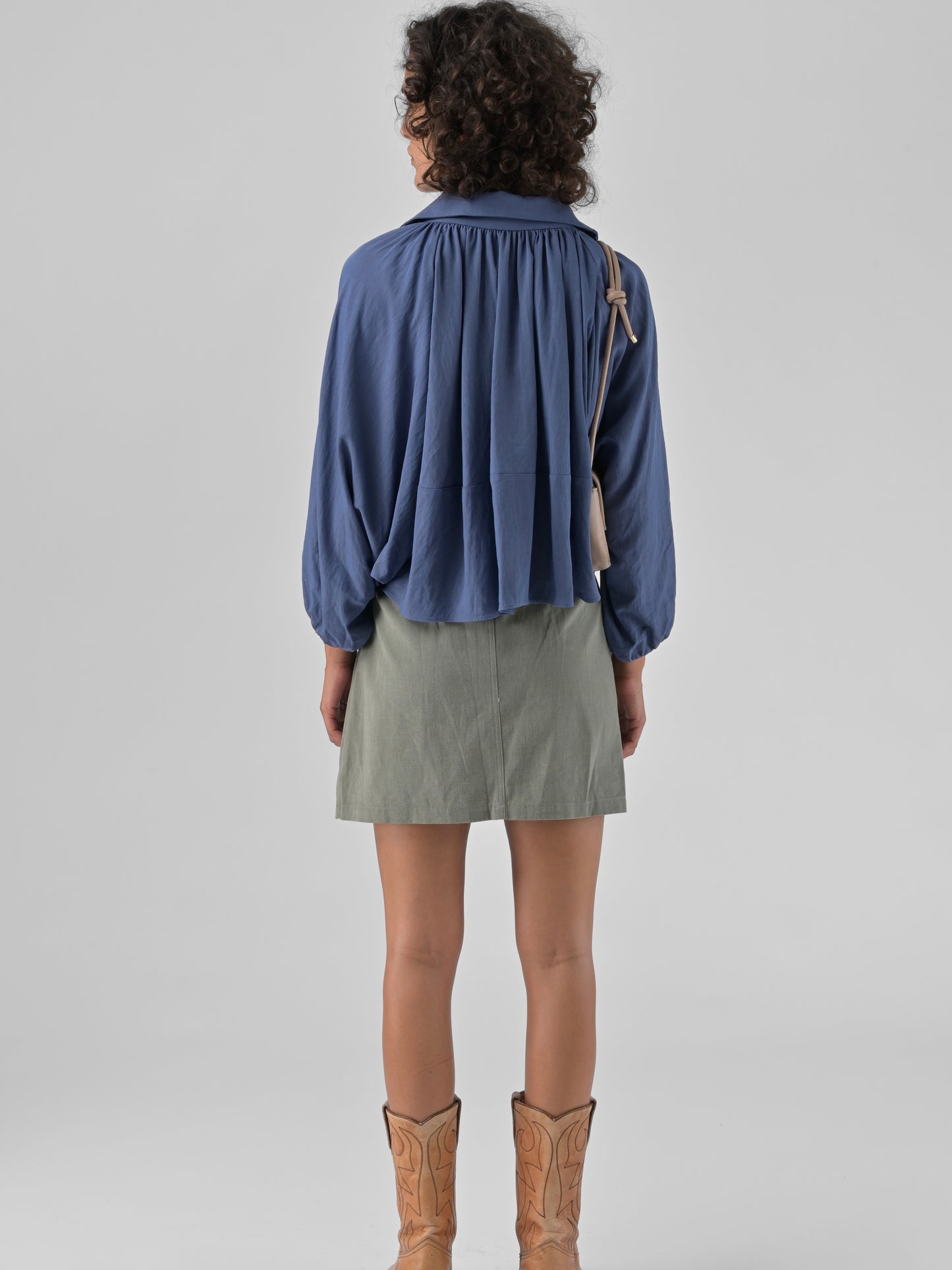 Orfeo Romane Cropped Blue Jacket