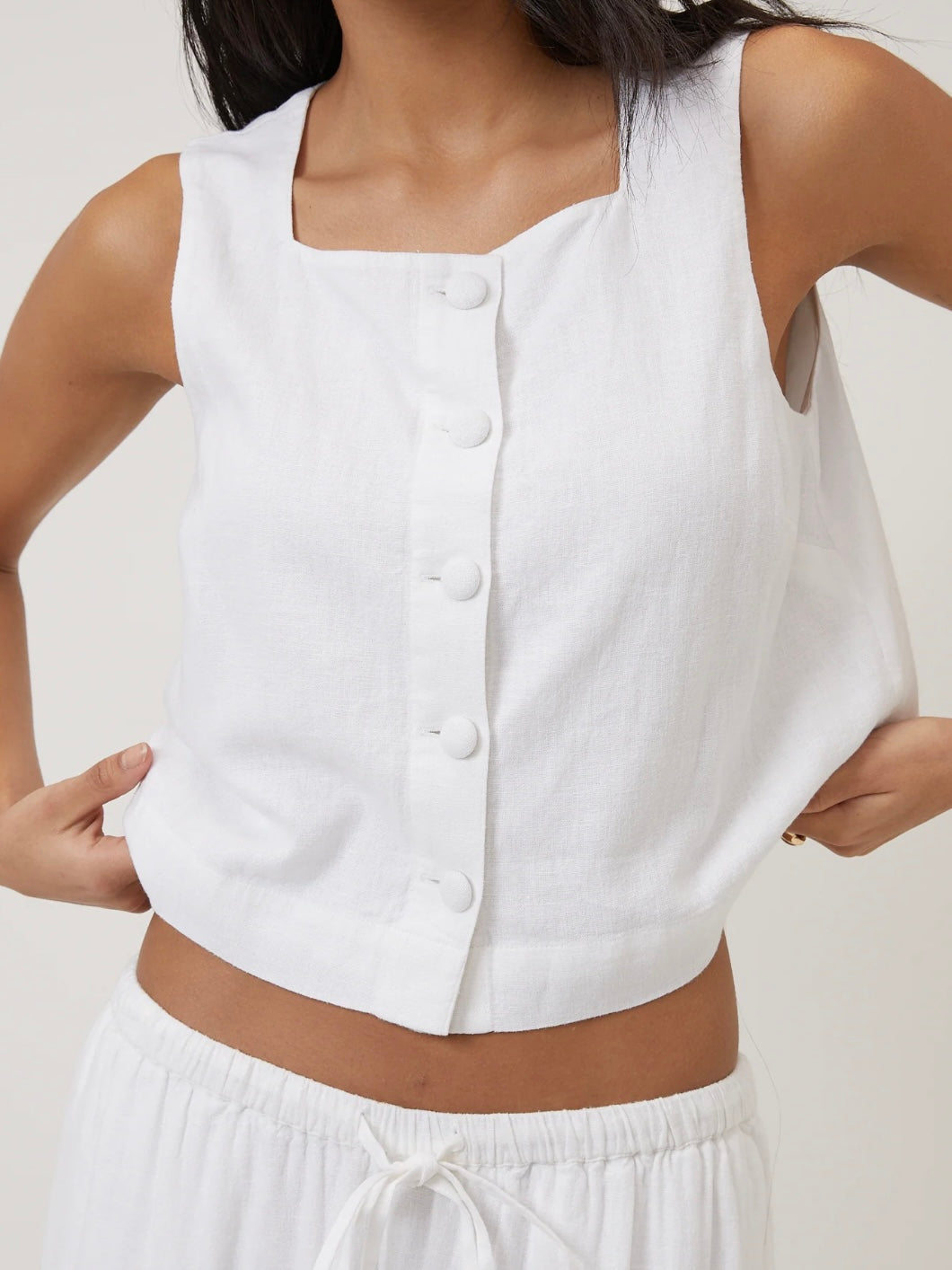 Nobody's Child Sammie Button Front White Linen Blend Top