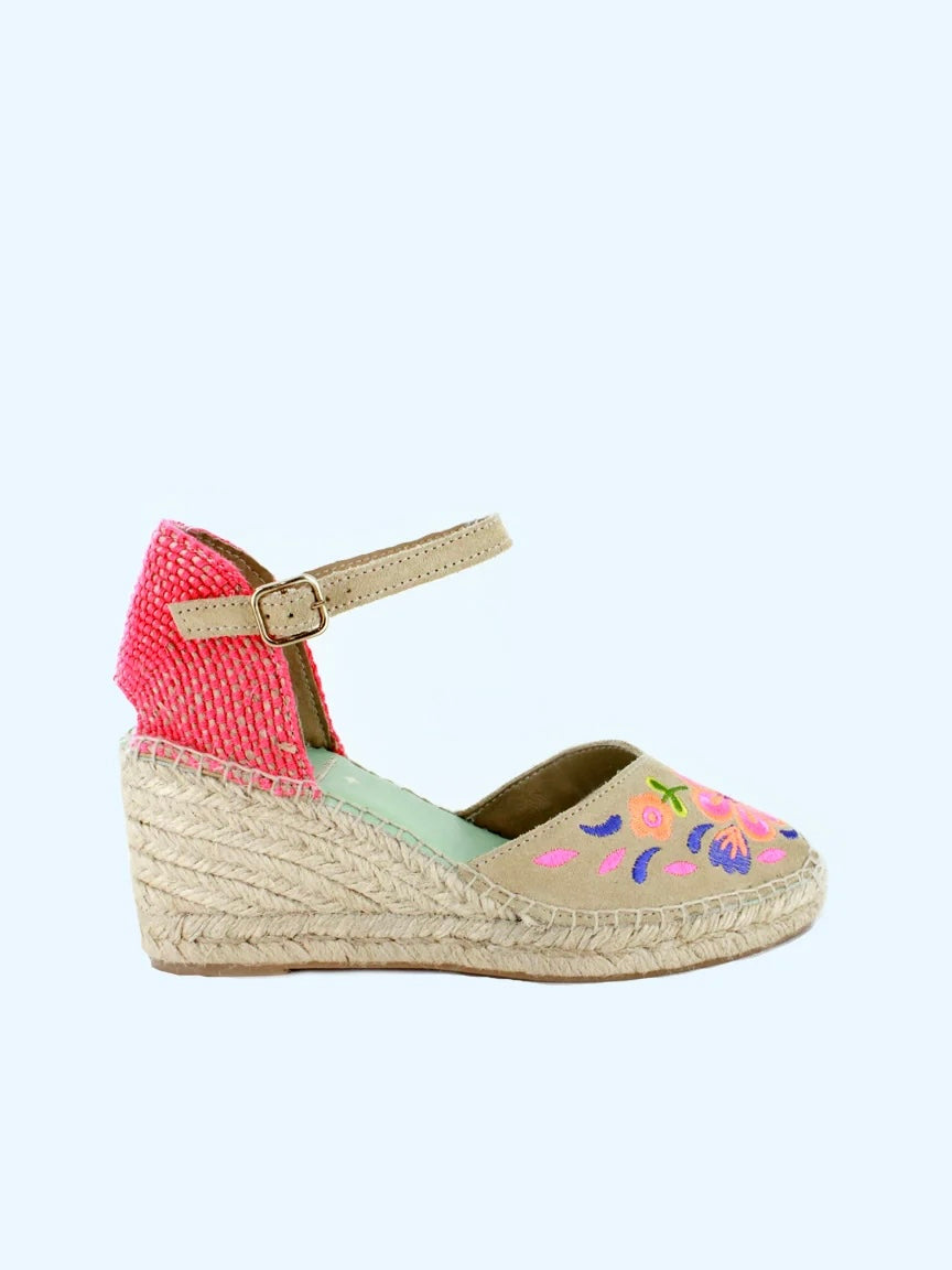Star Love Libra Embroidered Floral Esperdrilles