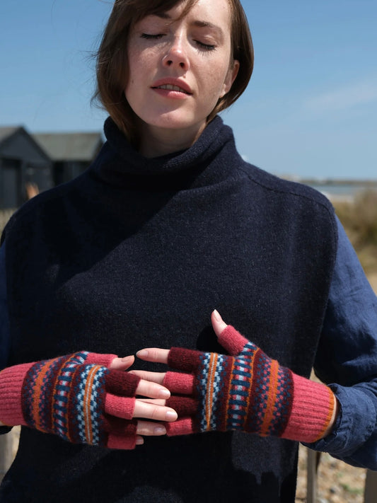 Quinton+Chadwick Patterned Fingerless Gloves-Autumn Berry