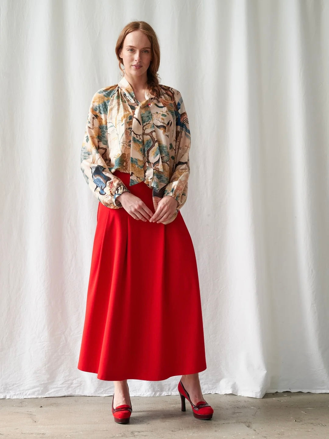 One Hundred Stars Hummingbird Nude Pussybow Blouse