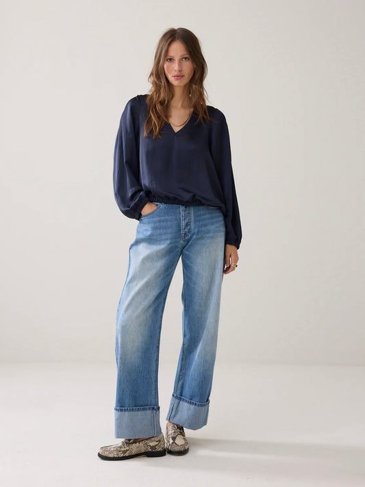 Summum Navy Silky Top