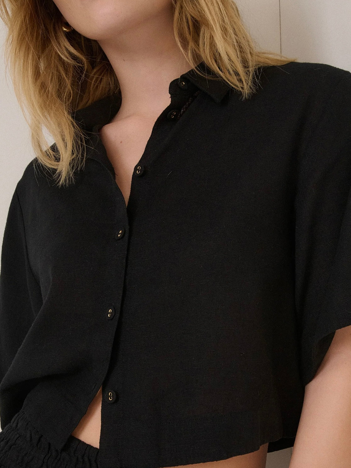 Nobody's Child Bennie Black Linen Cropped Shirt