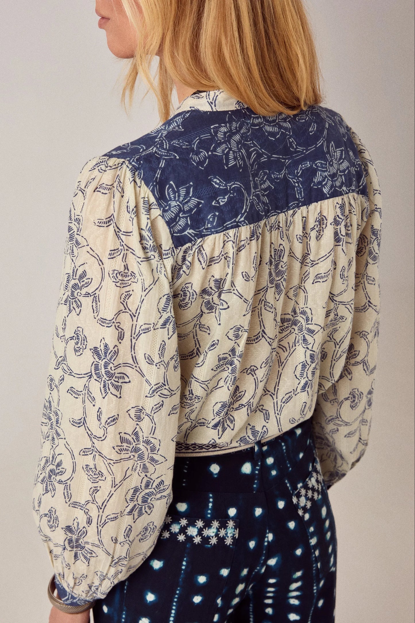 Maison Hotel Camila Cleo Blouse-White Fuji