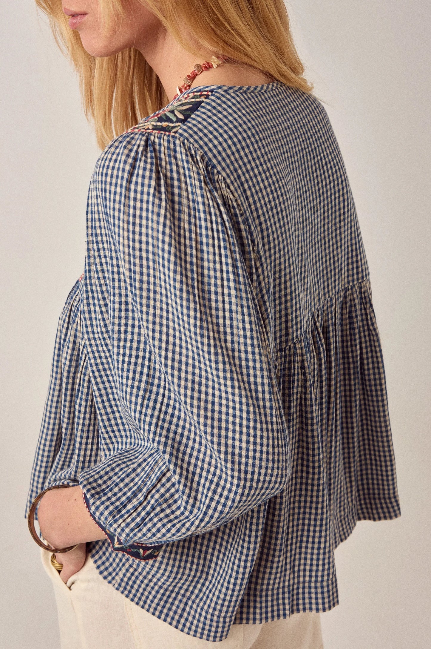 Maison Hotel April Blouse-Bleu Picnic