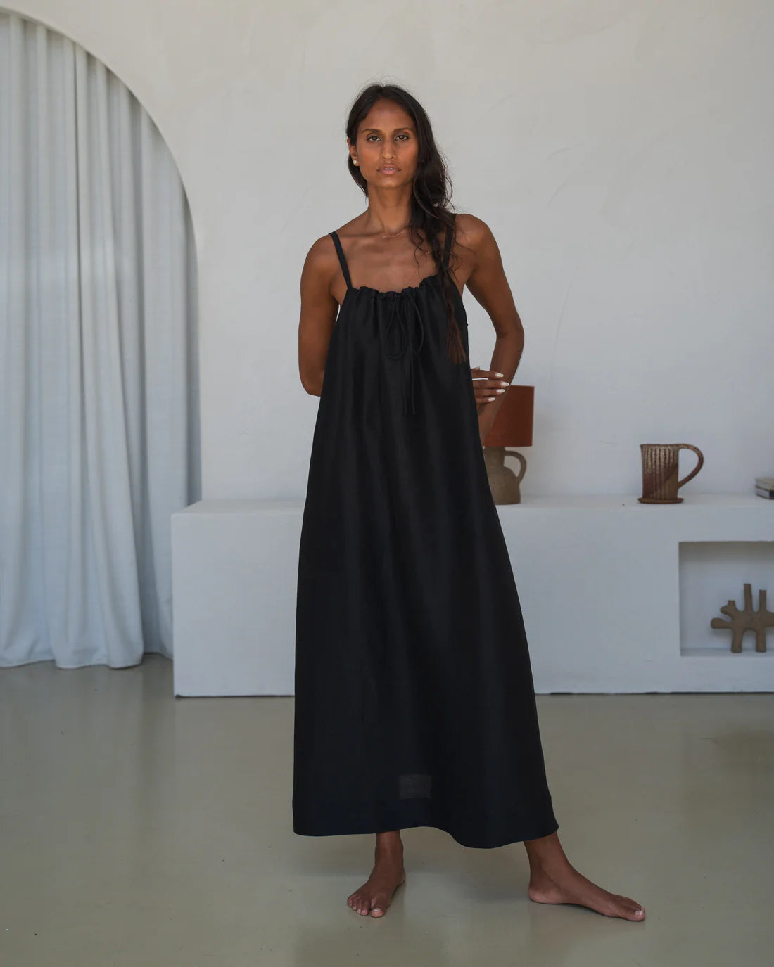 Lilly Pilly Nova Linen Silk Dress-Black