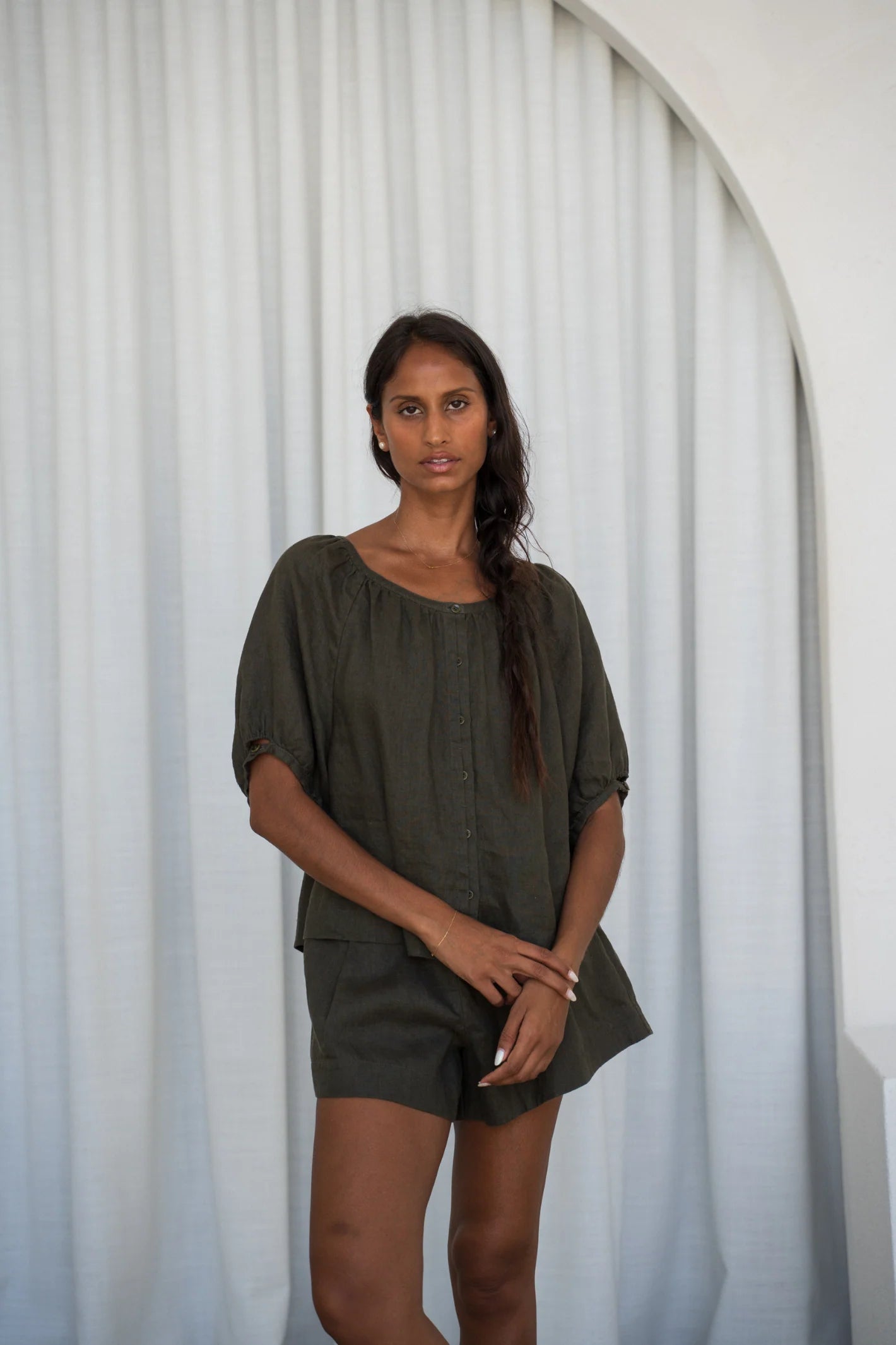 Lilly Pilly Pia Linen Top-Khaki