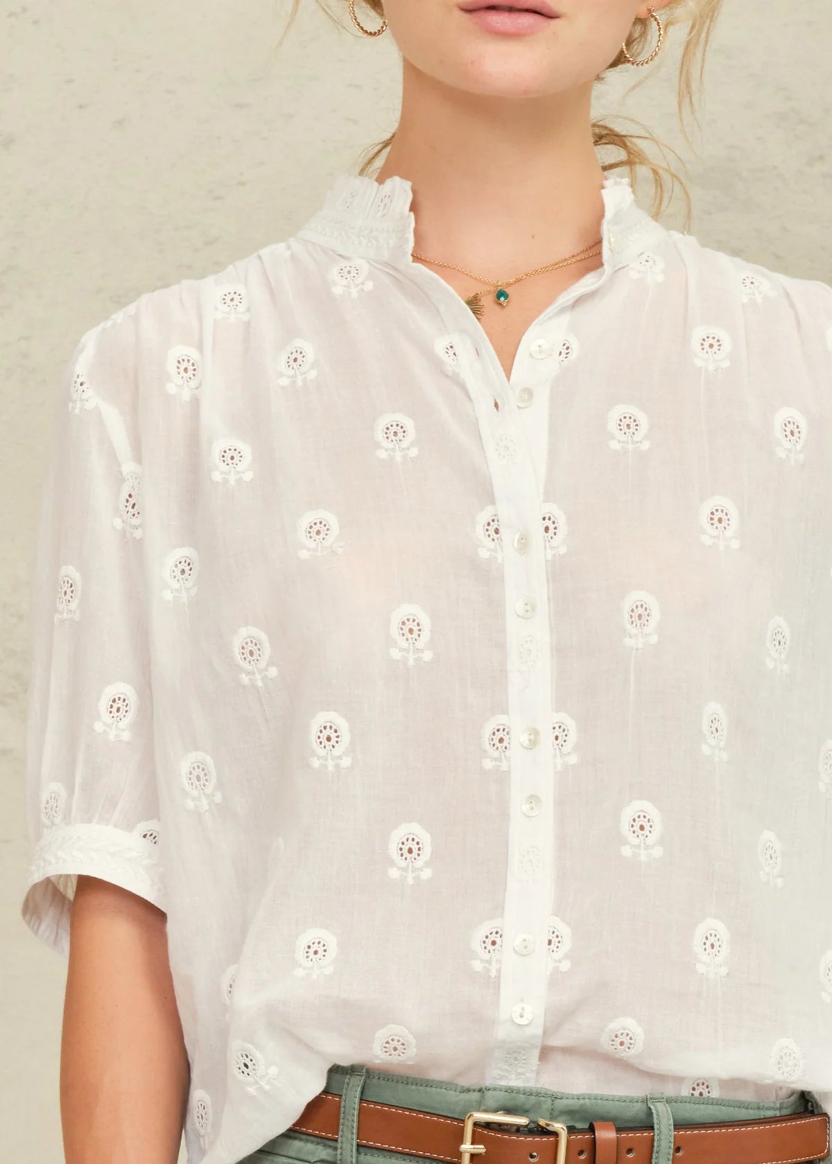 M.A.B.E Frani Embroidered White Short Sleeved Top