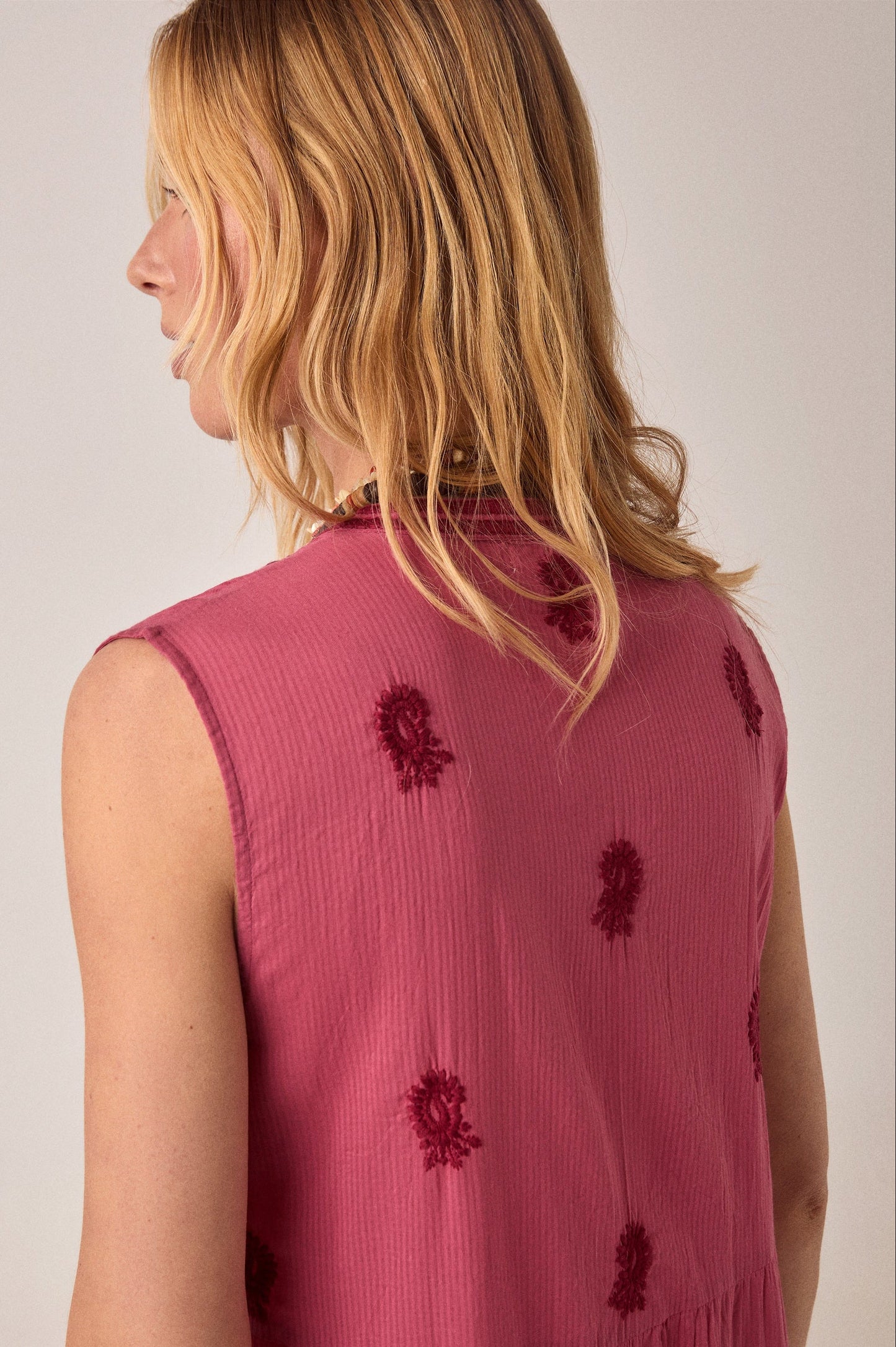 Maison Hotel Lili Sleeveless Dress -Framboise