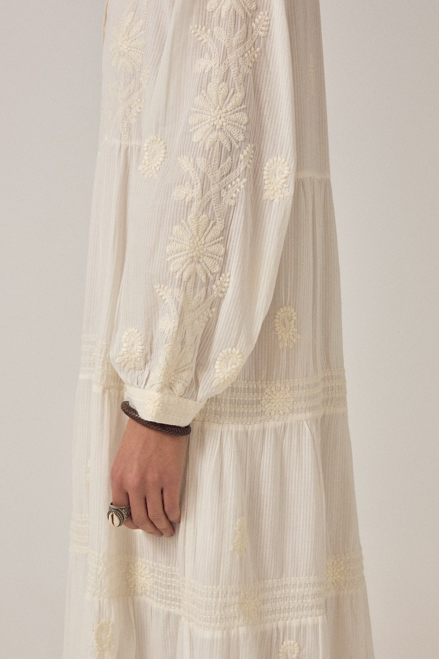 Maison Hotel Lala Dress-Off White