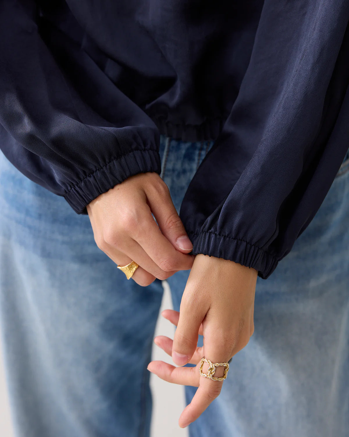 Summum Navy Silky Top