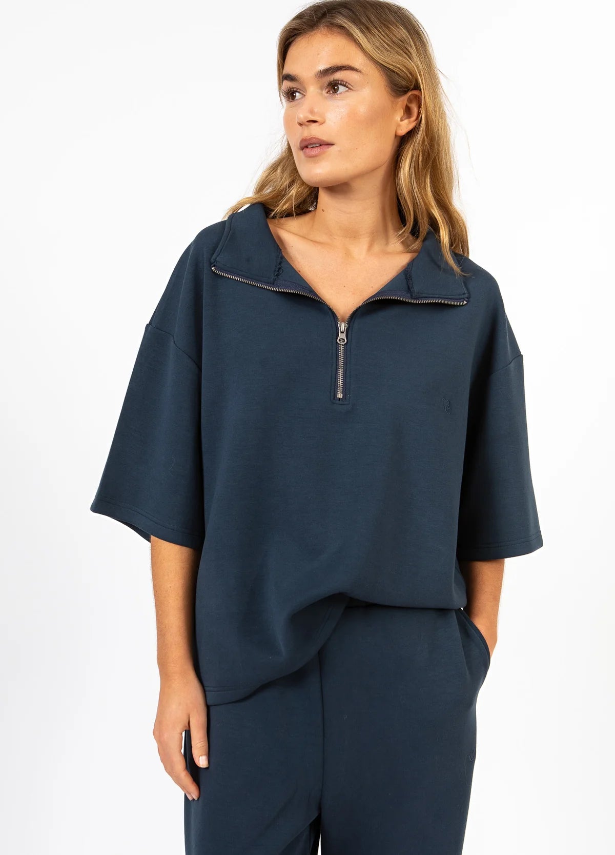 CC Heart Billie Zip Tee-Navy
