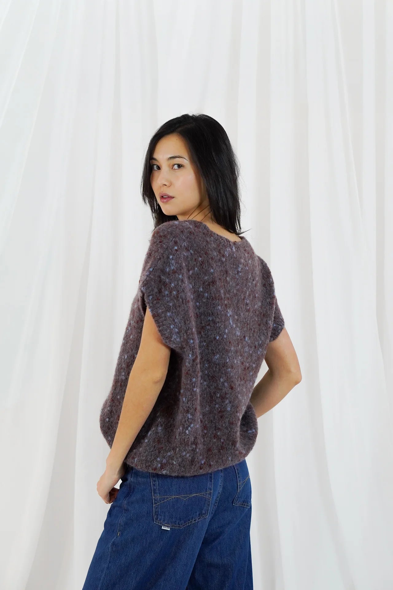 TWNS Madelina Fluffy V Neck Sleeveless Sweater-Burgundy/Blue