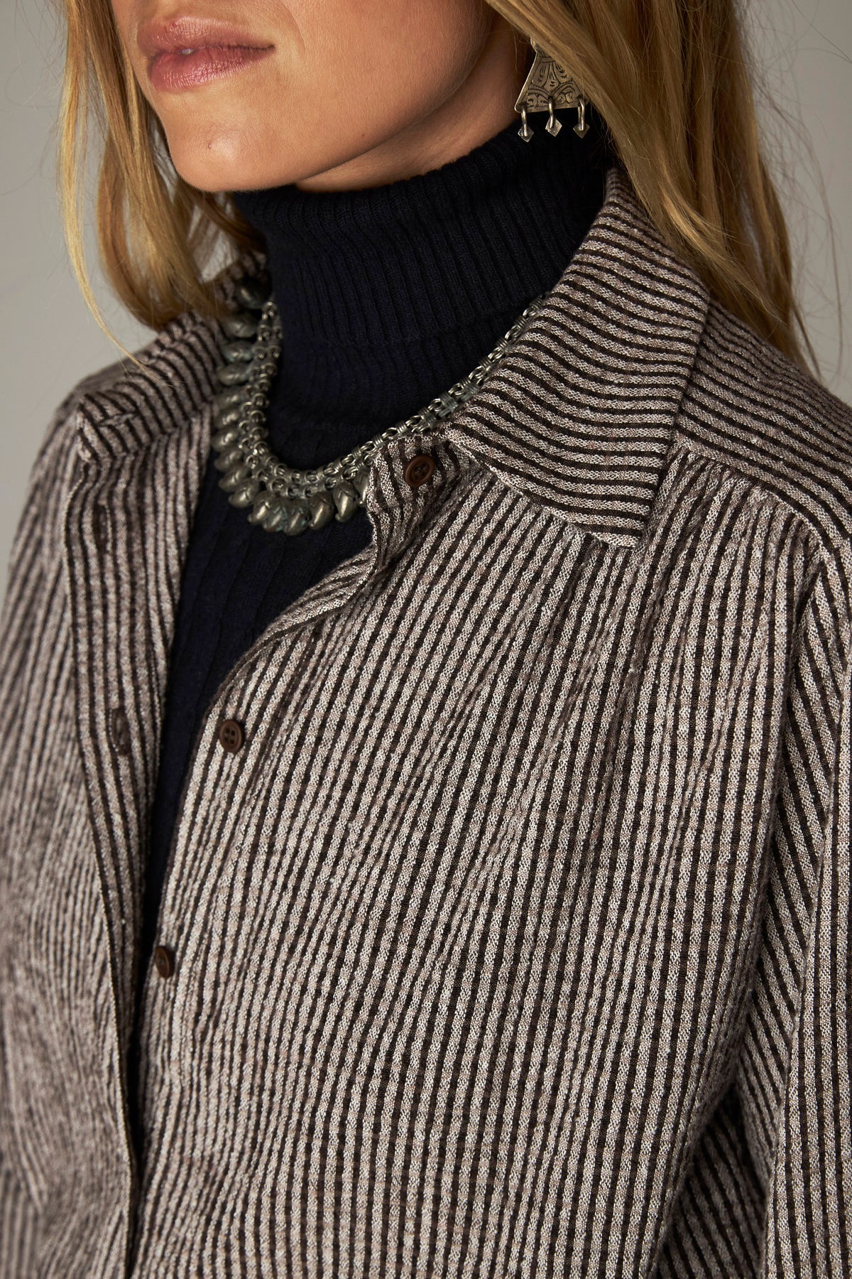 Maison Hotel Claude Shirt Coffee Stripes