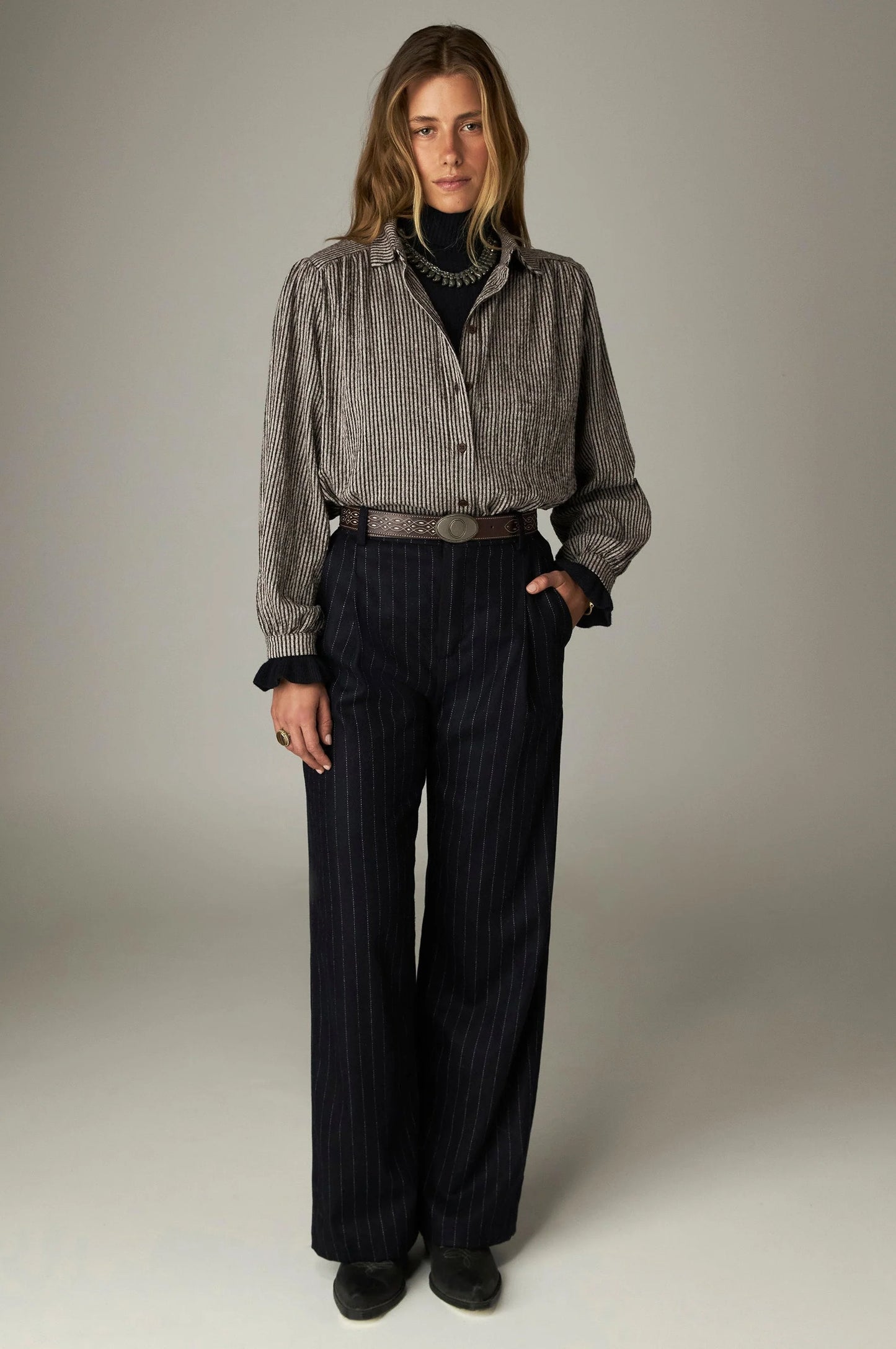 Maison Hotel Claude Shirt Coffee Stripes