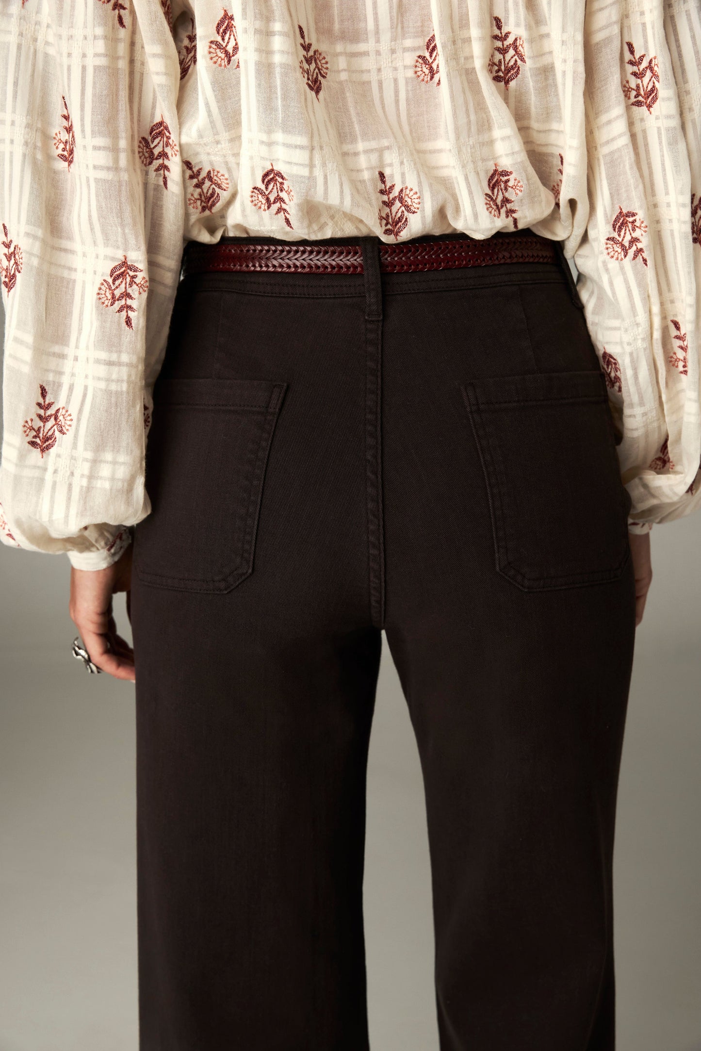 Maison Hotel Giulietta Pant-Coffee
