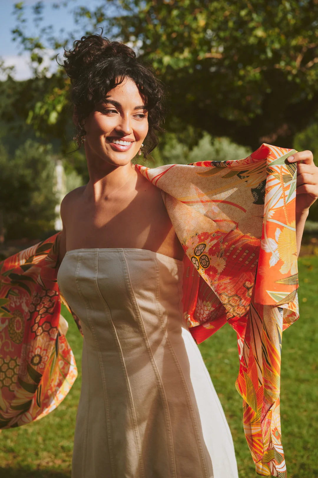 One Hundred Stars Fans Scarlet Scarf