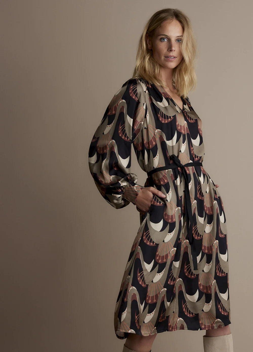 Summum dress hotsell