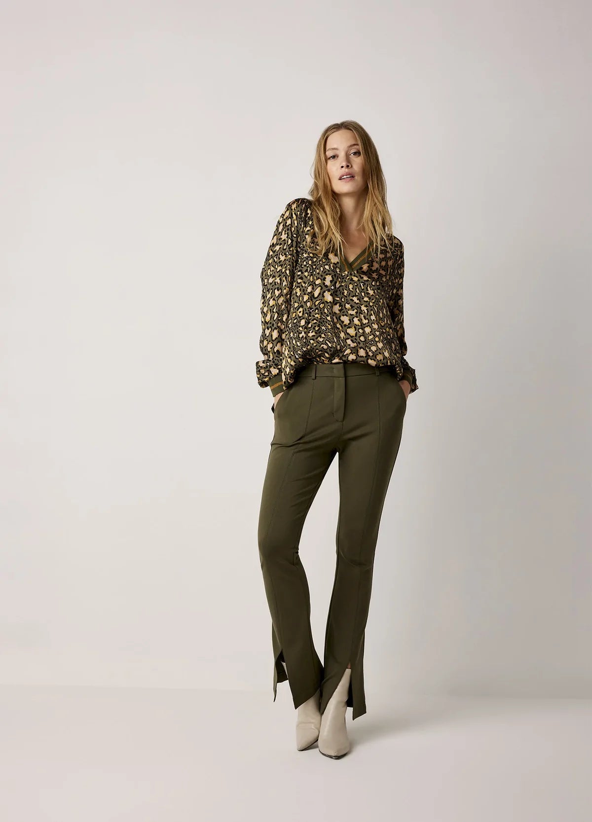 Summum Top with Leopard Print Ivy Green
